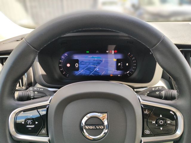 VOLVO XC 60 (Bild 17 von Array)