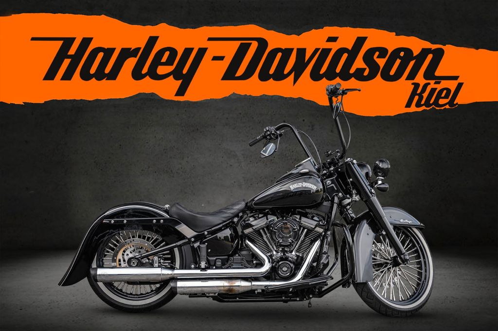 Harley-Davidson SOFTAIL HERITAGE CLASSIC FLHCS - CHICANO STYLE -