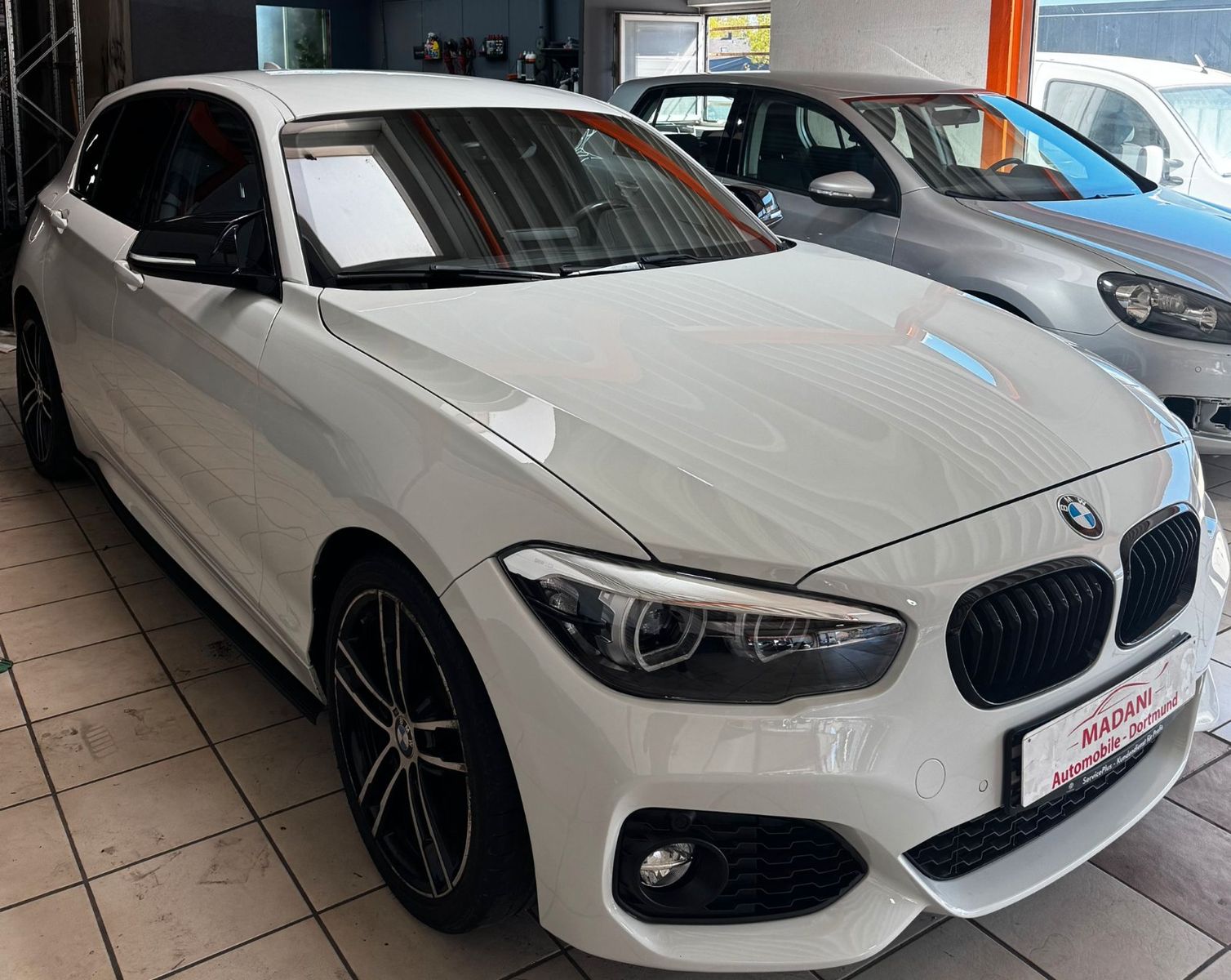 BMW 120