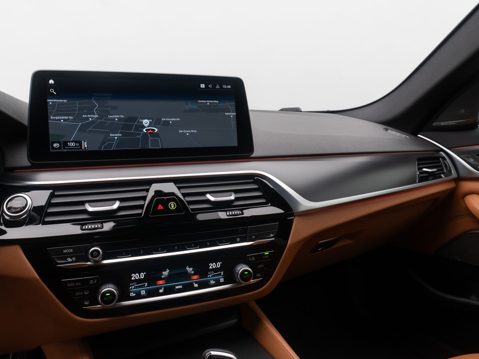 Fahrzeugabbildung BMW 530d xD M Sport Kamera HUD DAB H/K AHK ACC Alarm