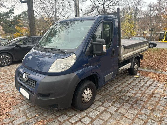 Peugeot Boxer 2.2D Pritsche 3-Sitzer