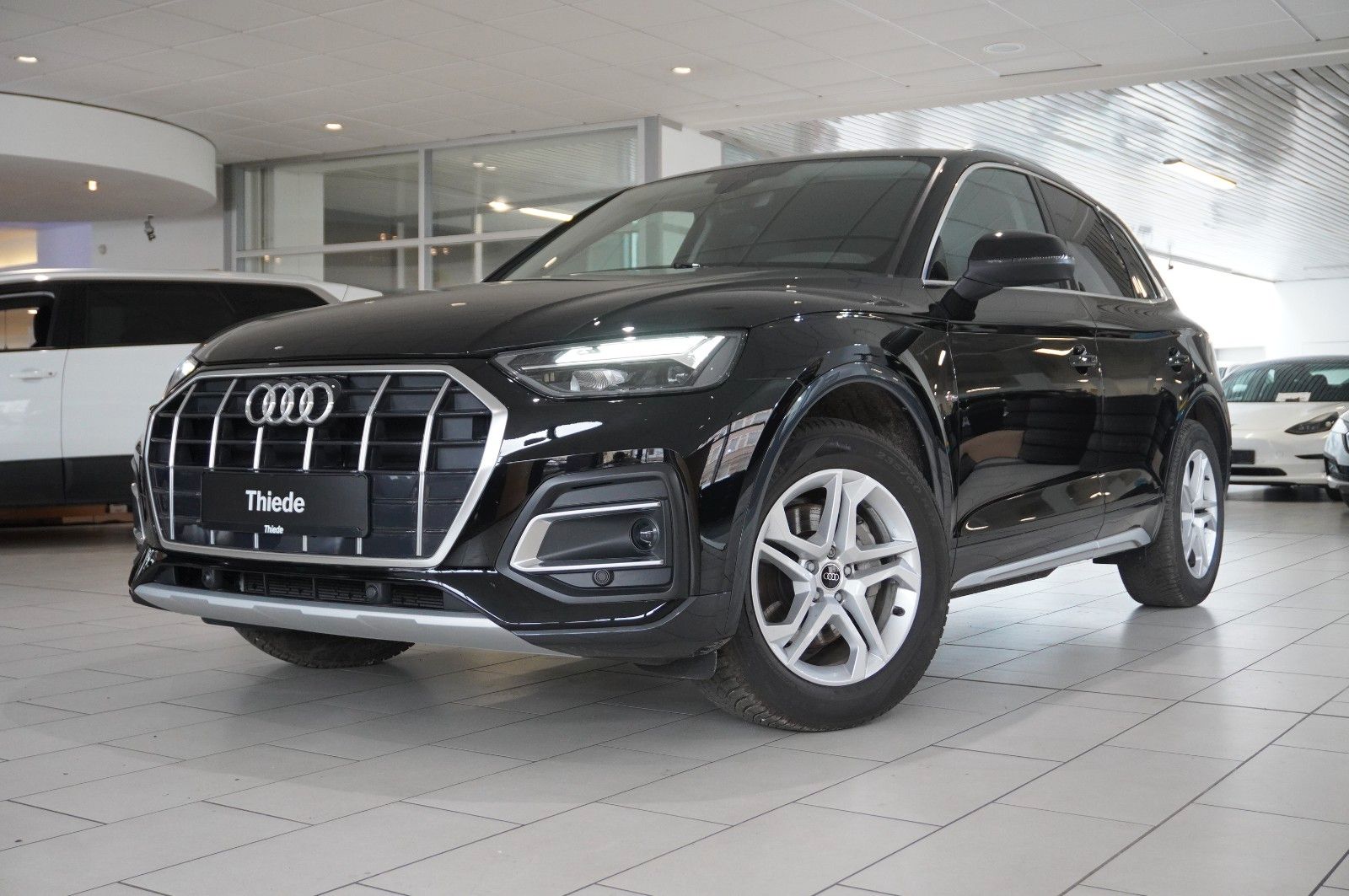 Fahrzeugabbildung Audi Q5 35 TDI ADVANCED NAVI/LED/KAMERA/VIRT/LEDER/SH
