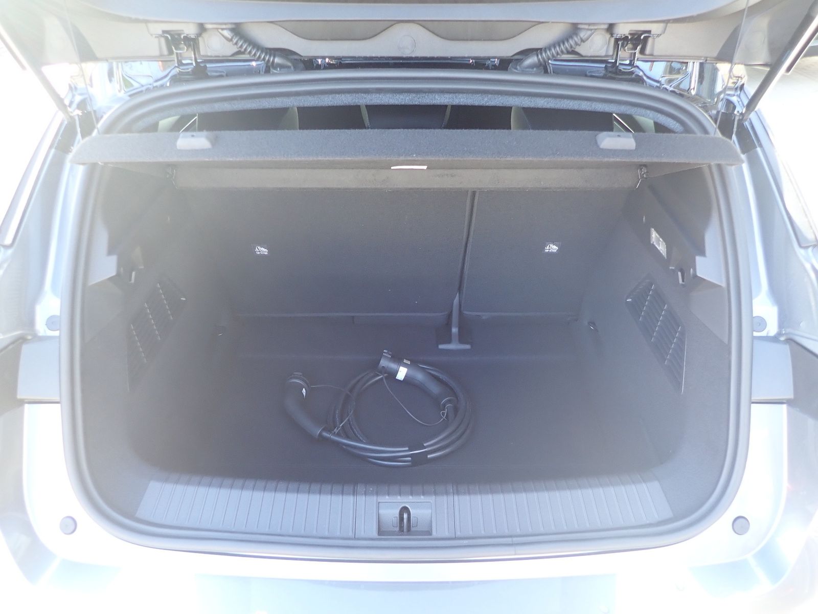 Fahrzeugabbildung Renault Megane E-Tech 60KW Esprit Alpine 220 Comfort