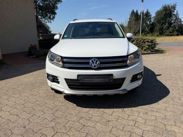 Volkswagen Tiguan - 2