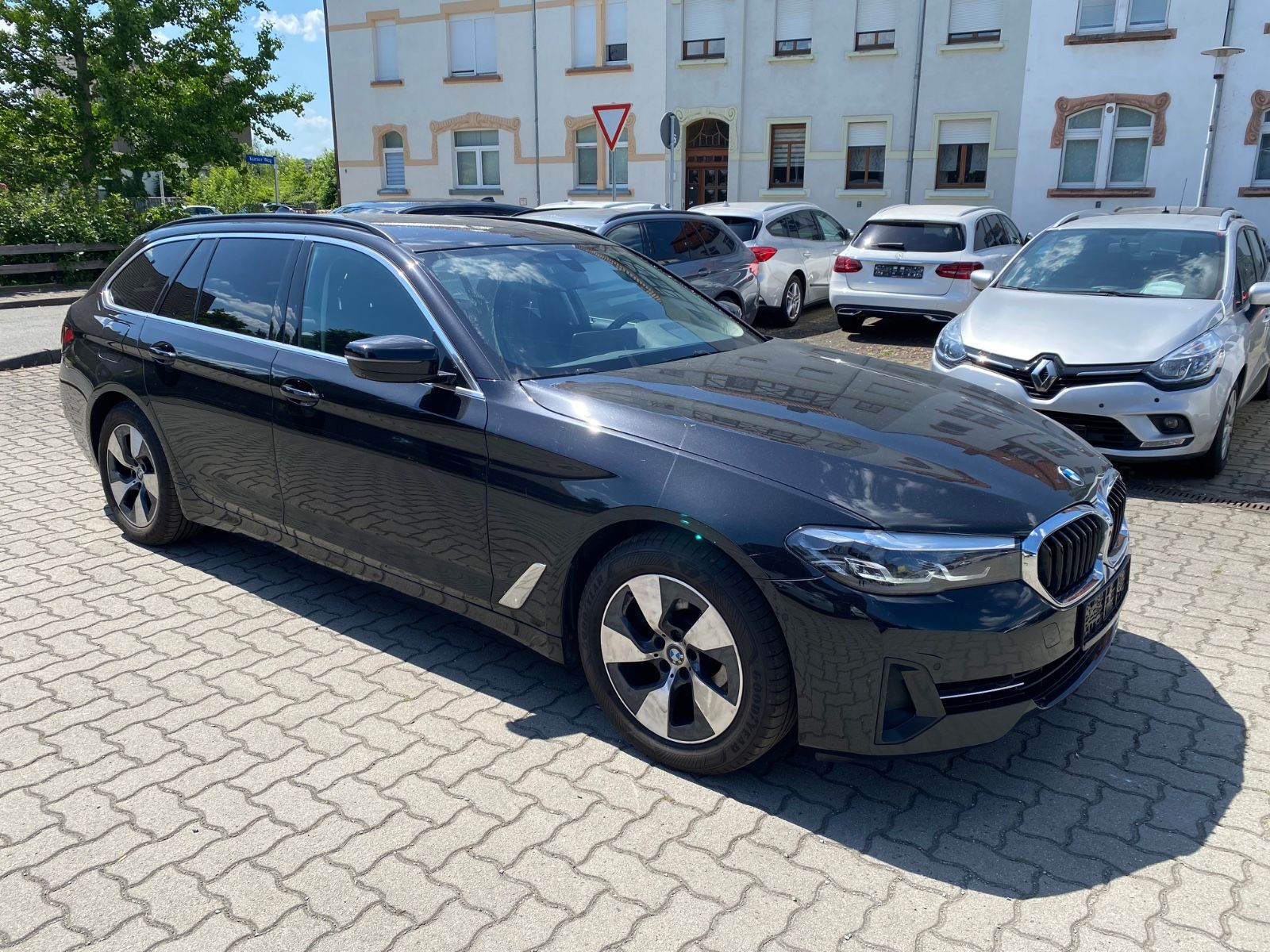BMW 520d xDrive Harman / Standhzg / digCockp / DDC