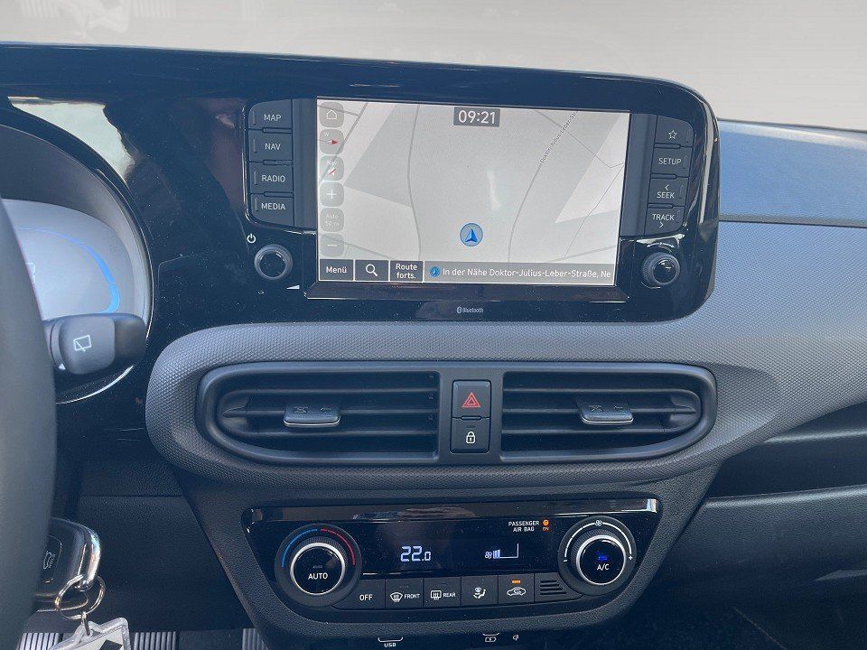 Fahrzeugabbildung Hyundai i10 1.0i 63PS Trend Komfort