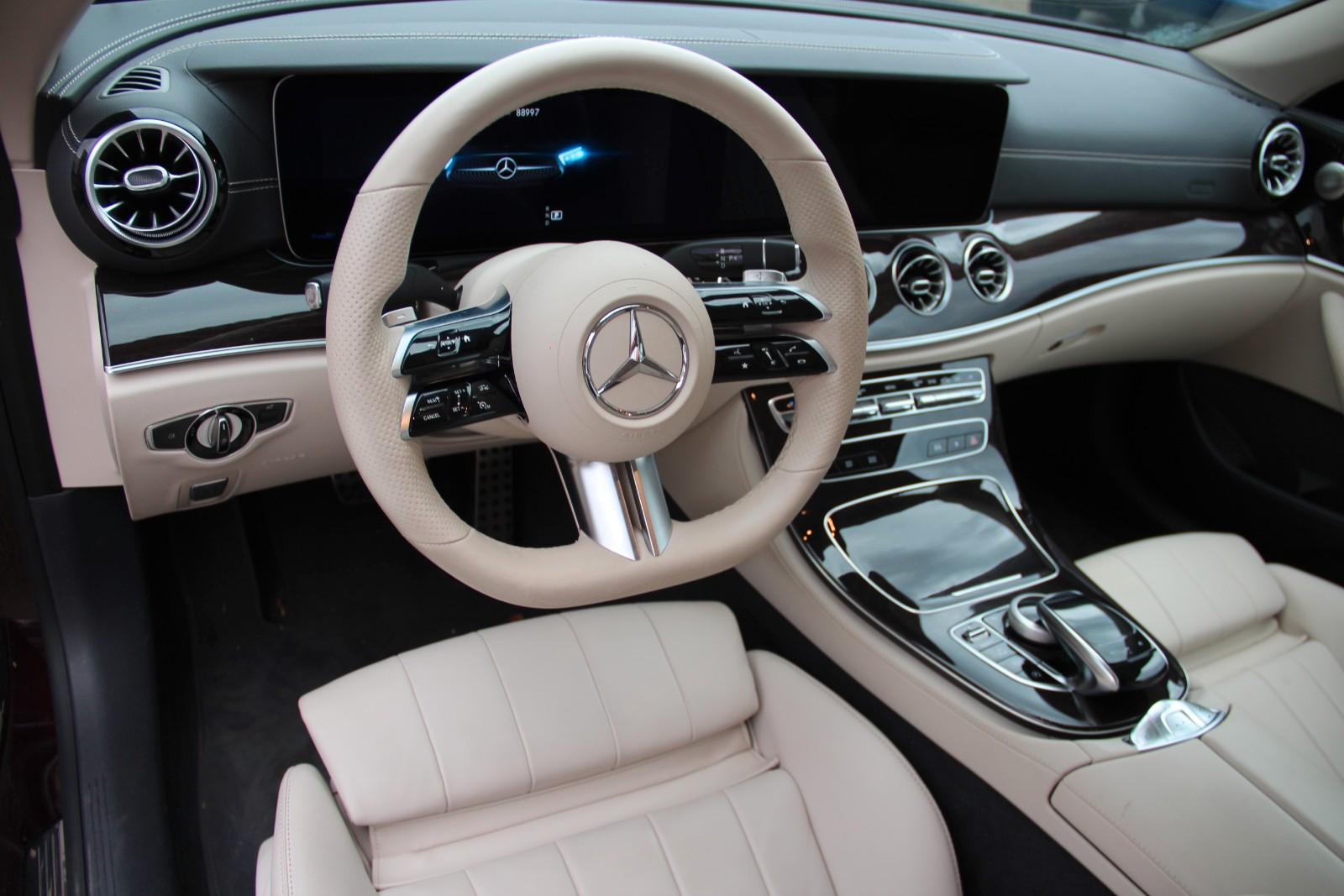 Mercedes-Benz E 220 d Cabrio AMG,Wide, Exclusive Paint, Burmes