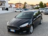 Ford Focus 1.5 TDCi 120 CV Start&Stop Powershift - Ford Focus mit Halbautomatikschaltung