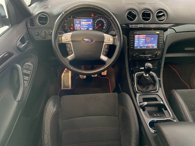 S-Max 2.2 TDCi DPF Titanium S 7-Sitzer AHK+NAVI