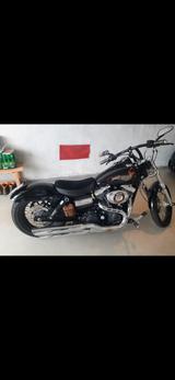 Harley-Davidson Wide Glide  - HARLEY-DAVIDSON 2011 WIDE GLIDE