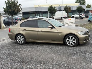 BMW 320 - 6