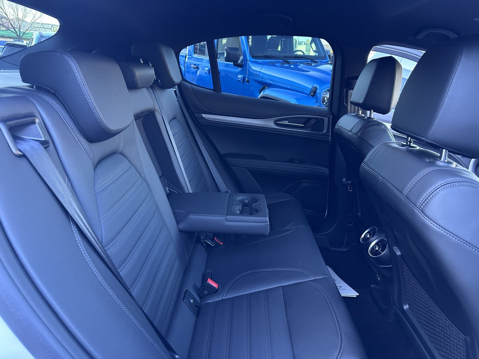 Alfa Romeo Stelvio - Bild 15