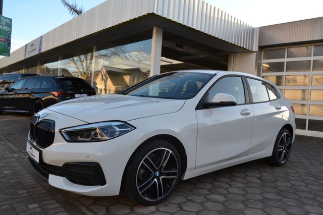 BMW 118i Advantage, DAB, Navi, PDC, Temp., CarPlay,