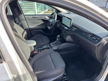 Ford Focus Turnier 1.0 Aut. ST-Line X NaviAHKGJR