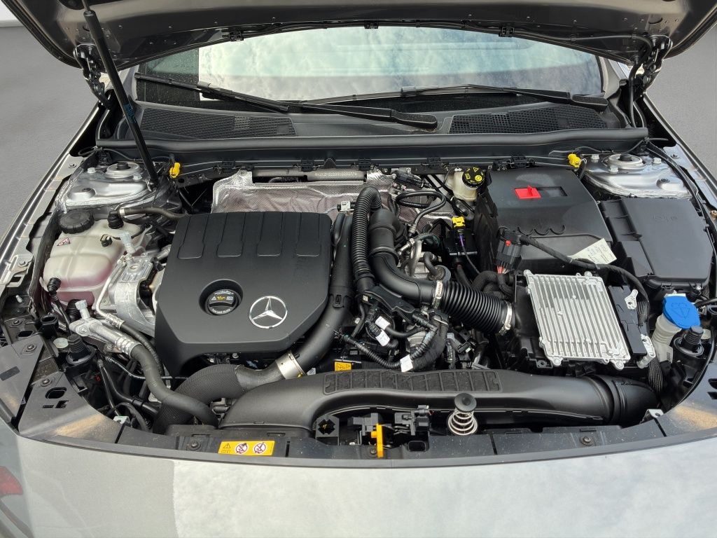Fahrzeugabbildung Mercedes-Benz A 180 Kompaktlimousine AMG*PANO-SD*LED*DAB*K-GO*