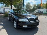 Skoda Octavia Lim. Ambiente*2Hand*8Fach*ServiceNeu*TÜV - Skoda Octavia aus 2007: Ambiente