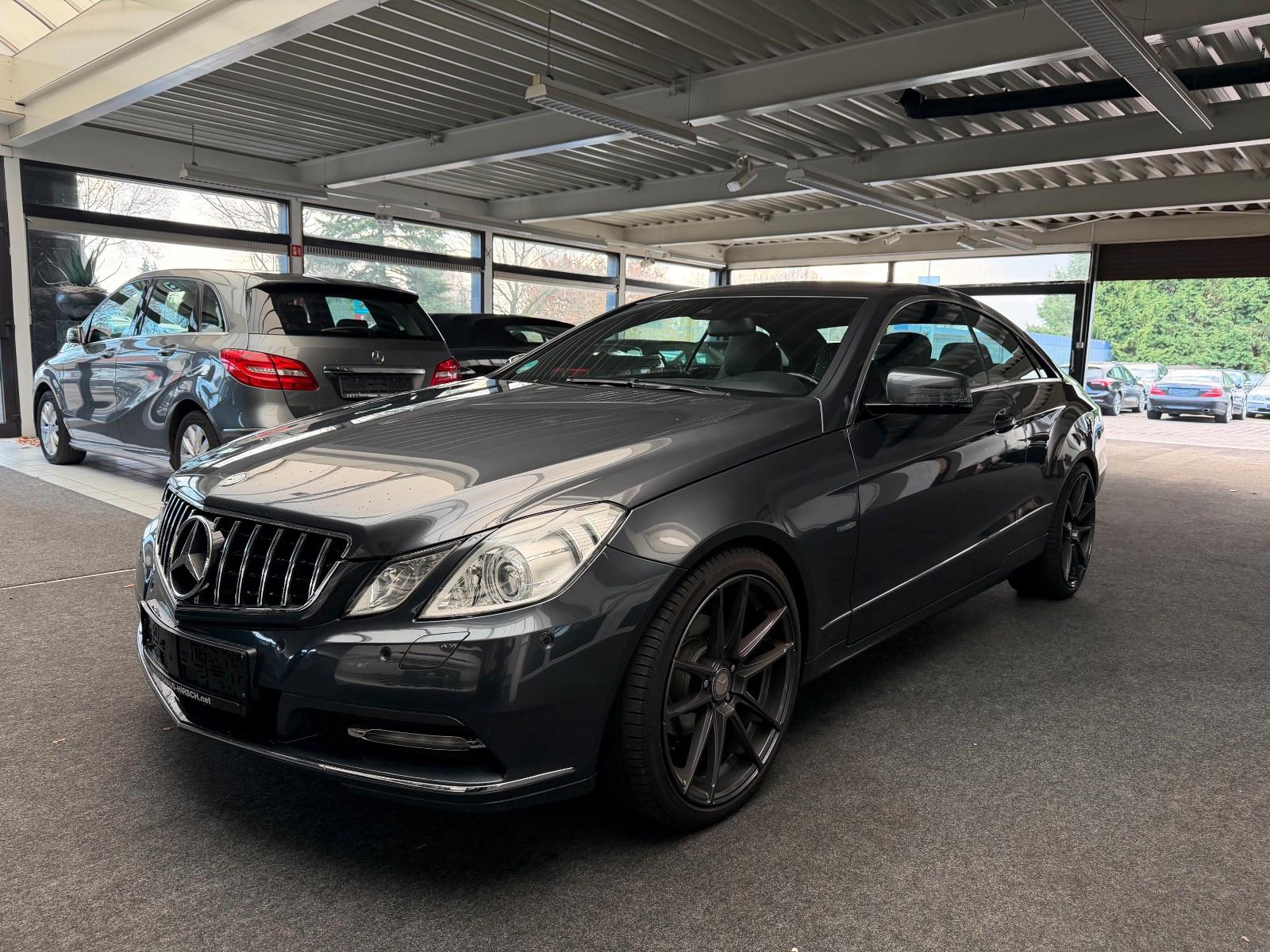 Mercedes-Benz E 200 Coupe Avantgarde /Automatik/ Xenon/AHK