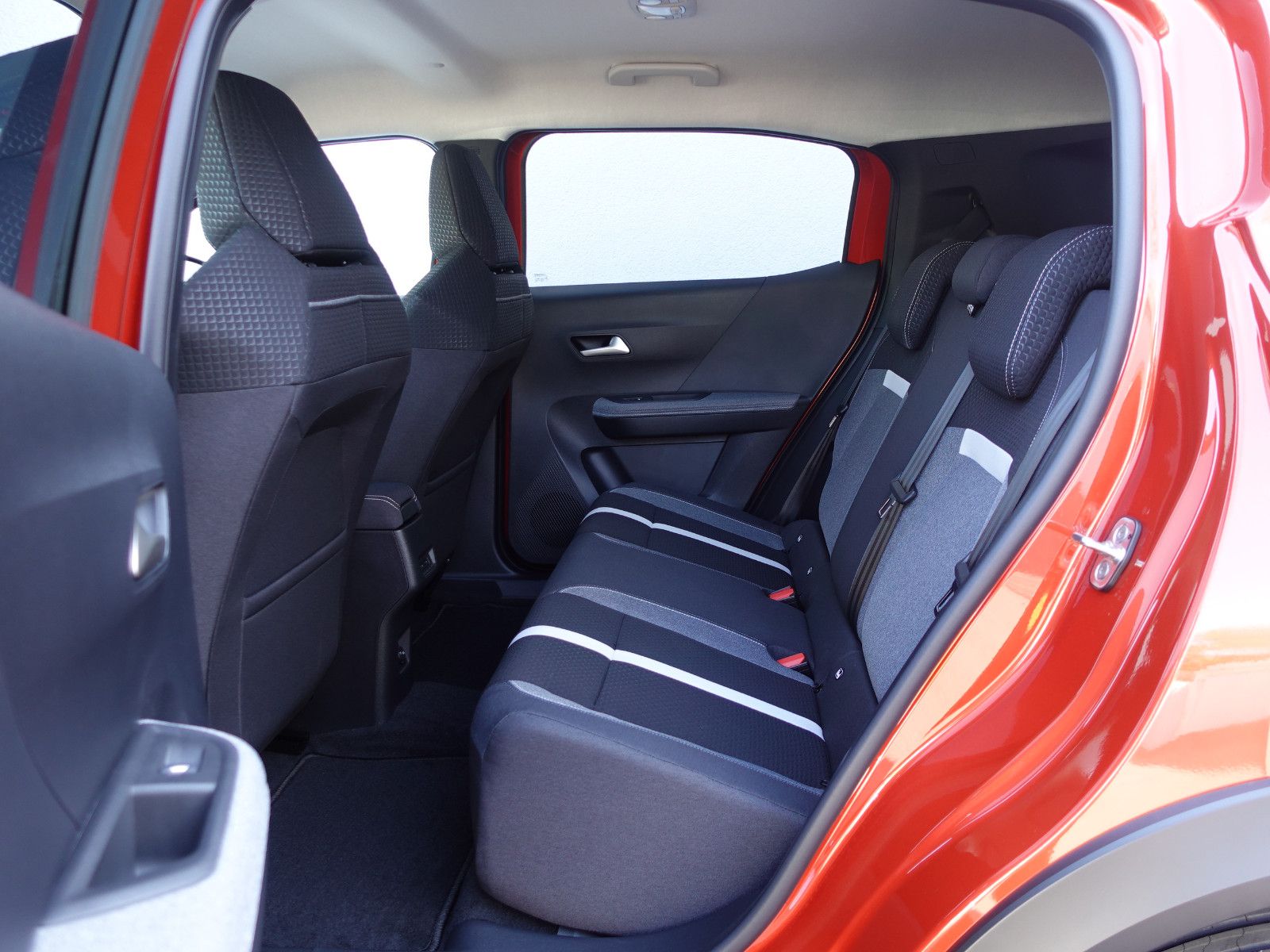 Fahrzeugabbildung Opel Frontera Elektro GS, LED, Sitzhzg, Lenkradhzg