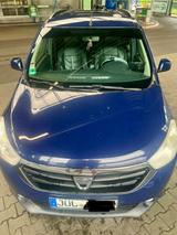Dacia Lodgy 1,5 dCi 90 Lauréate 7-Sitzer - Dacia Lodgy mit Diesel-Antrieb: Laureate