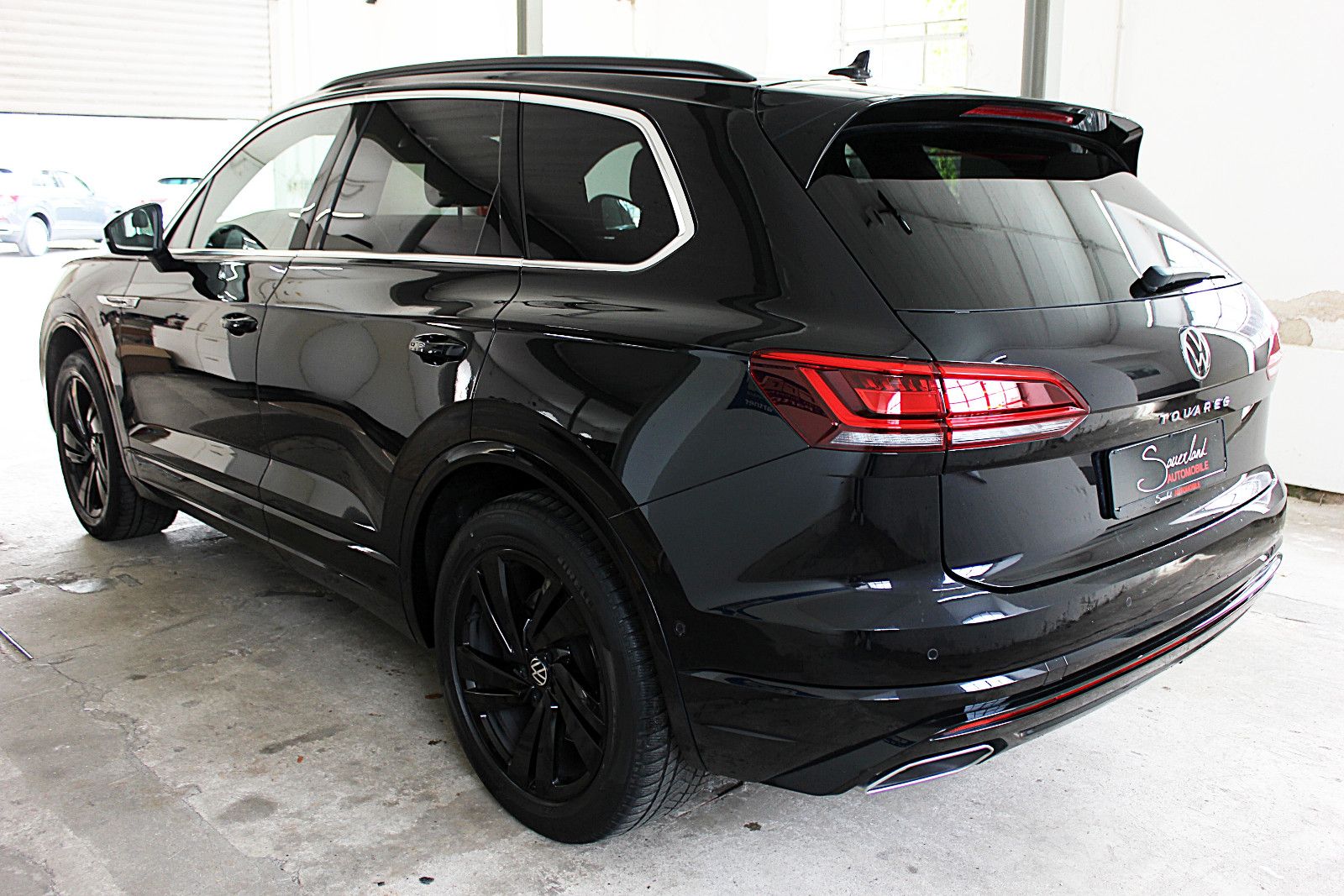 Volkswagen Touareg R-Line 4Motion LEDER PANO HUD AHK 20 foto 6