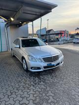 Mercedes-Benz Mercedes E250 Avantgarde  - Mercedes-Benz E 250 in Wuppertal