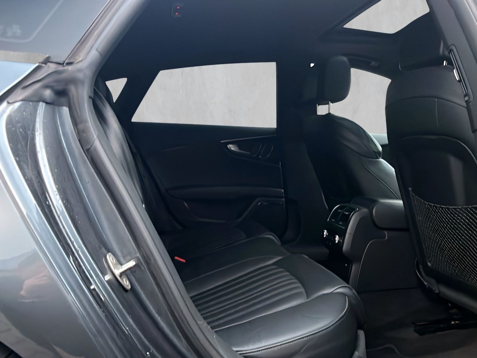 Fahrzeugabbildung Audi A7 3.0 TDI QUATTRO DSC BOSE NAVI GSHBD