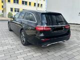 Mercedes-Benz E 300 de 4MATIC   AMG  - Mercedes-Benz E 300 in Kassel
