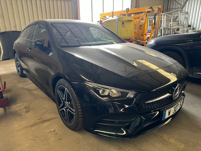 Mercedes-Benz CLA 220 Shooting Brake/AMG Line /German Car!