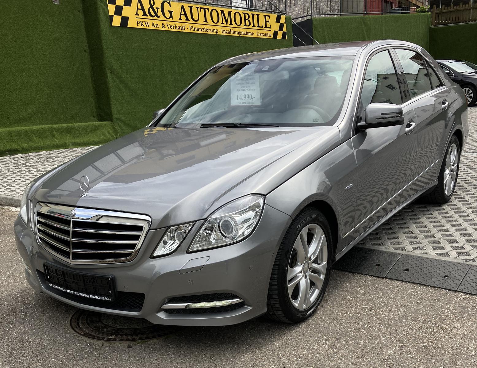 Mercedes-Benz E 200 CGI BlueEfficiency Avangarte,Navi,Leder