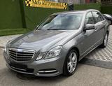 Mercedes-Benz E 200 CGI BlueEfficiency Avangarte,Navi,Leder - gebrauchte Mercedes-Benz E 200 aus dem Jahr 2012