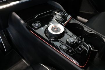 Fahrzeugabbildung Kia Sportage GT-Line 4WD DSG Automatik   LED adaptiv