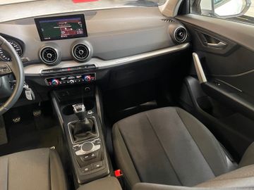 Audi Q2 30 TFSI  *1.HAND*KAMERA*NAVI*LED*SPURASSIST*