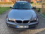 BMW 320i touring - Familienkombi - BMW 320 aus 2003: Kombi