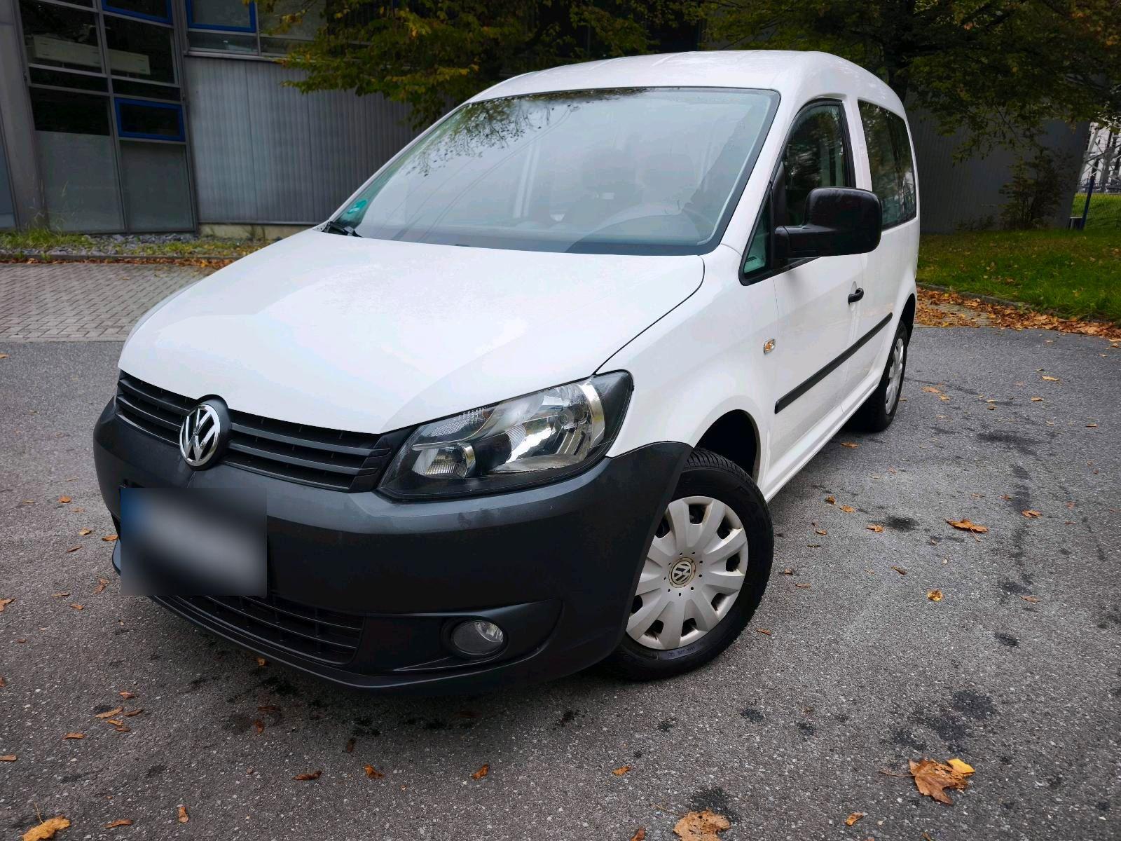 Volkswagen Caddy 2013 — photo 10