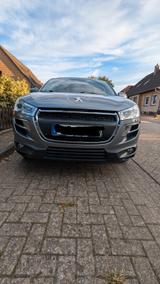 Peugeot 4008 1.8 HDi FAP 150 Allure STOP & START Allure - Peugeot: Allradantrieb