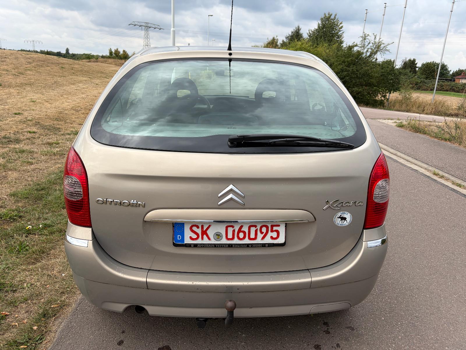 Citroën Xsara Picasso 1.6 16V Confort*KLIMAAUTO*AHK*TÜV*