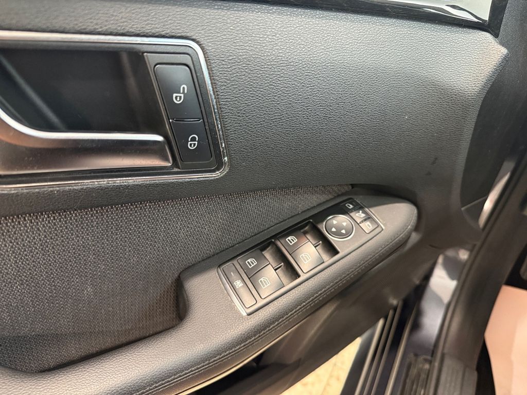 Mercedes-Benz E 200 - Bild 17