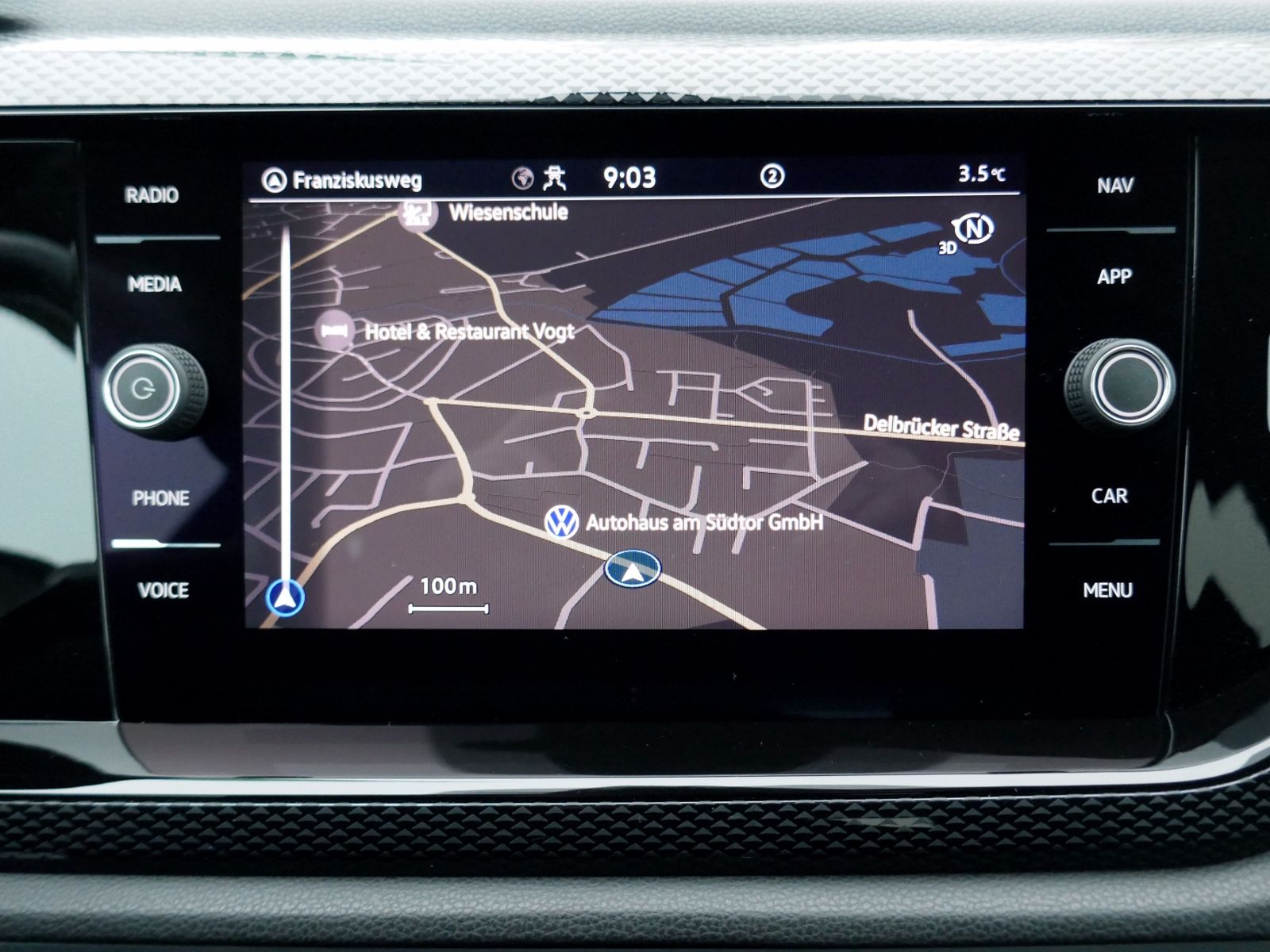 Fahrzeugabbildung Volkswagen Polo Life 1.0 MPI | LED RFK GRA Navi