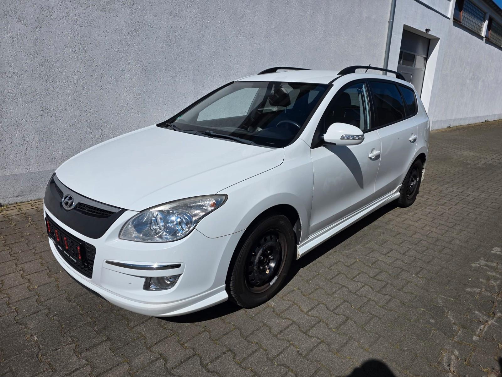Hyundai i30 cw Sport *AHK LEDER KLIMAAUTOMATIK*