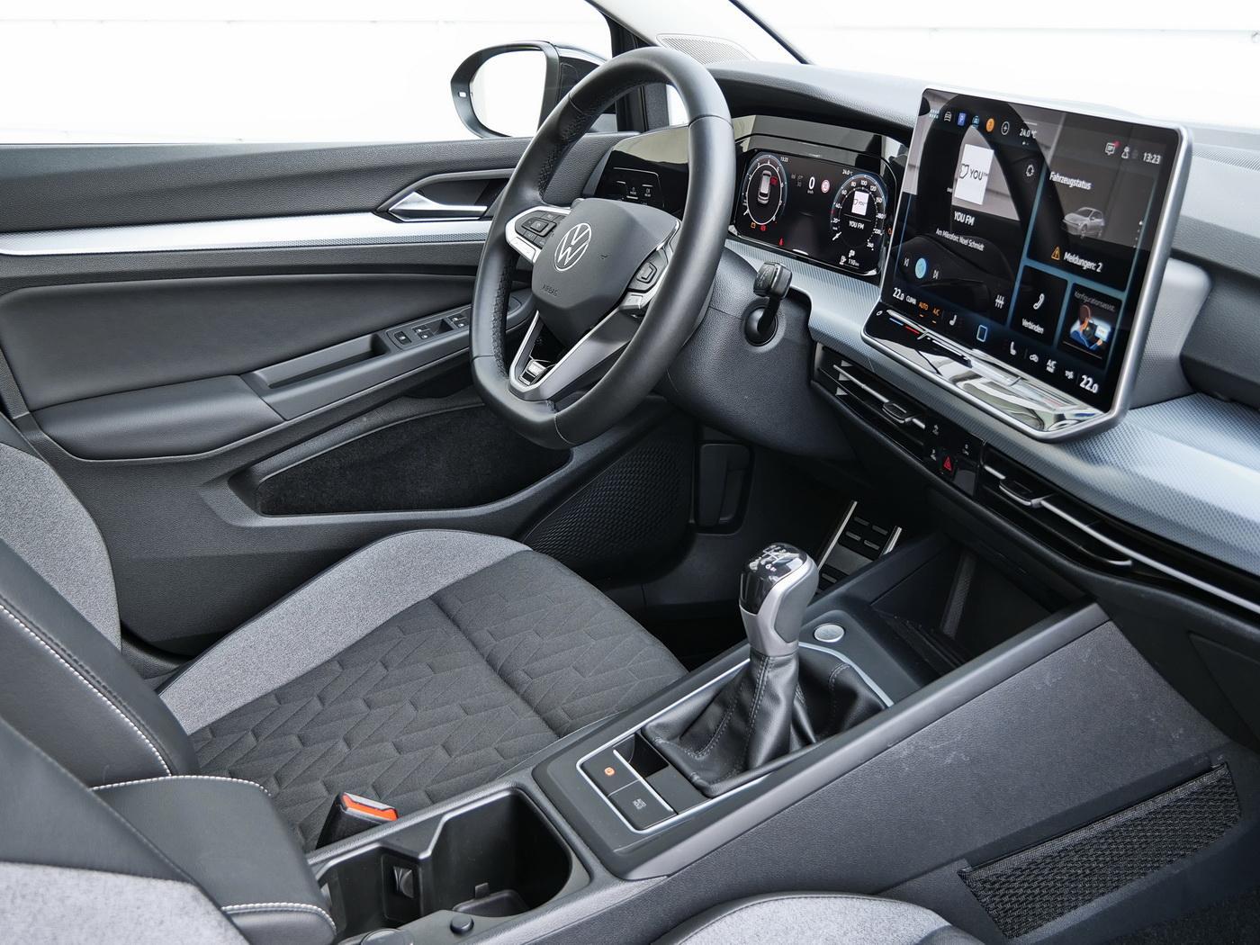 Volkswagen Golf 1.5 TSI Goal | PARK-PILOT | ACC | LED |