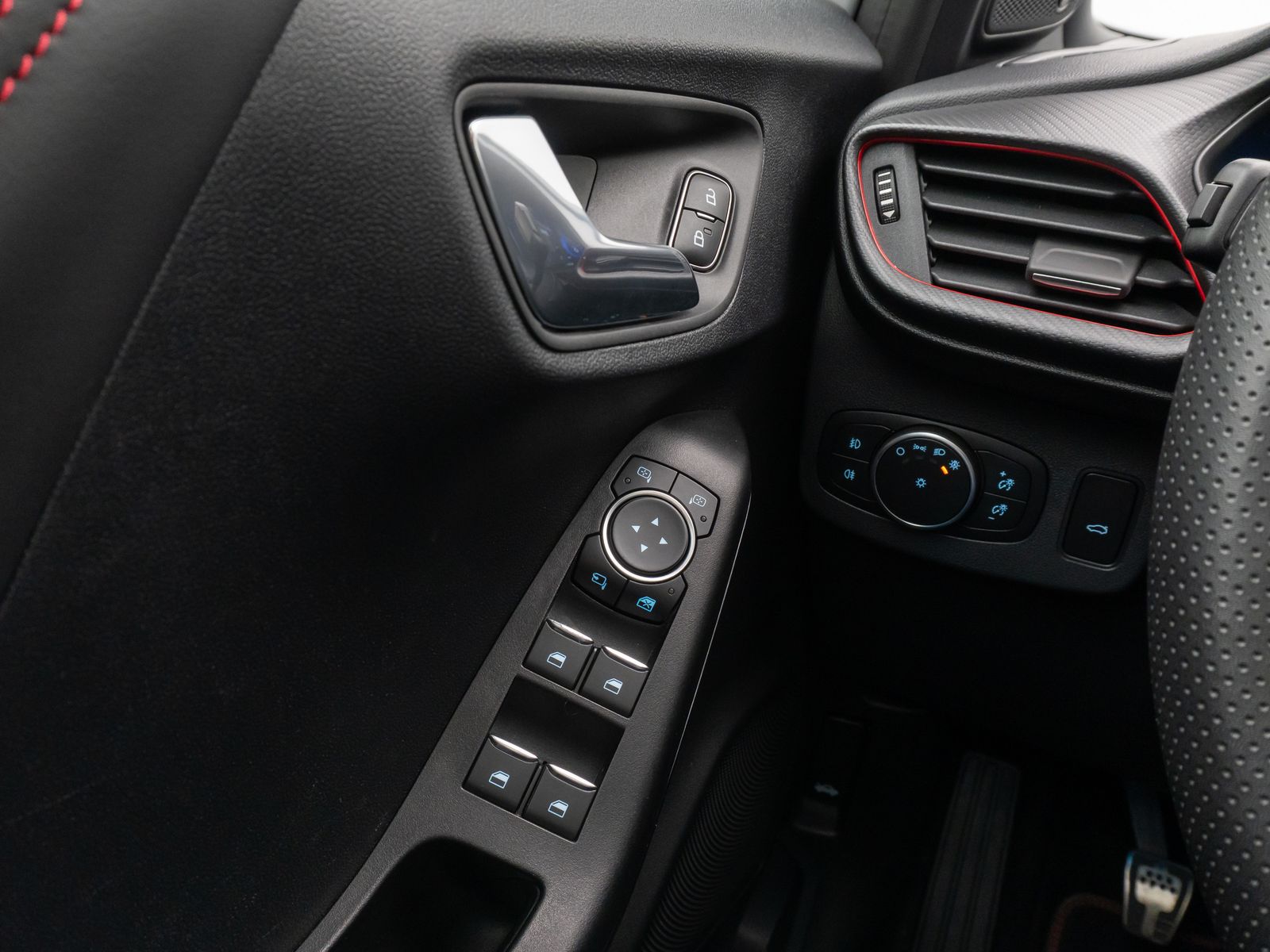 Fahrzeugabbildung Ford Puma Hybrid ST-Line X ACC B&O Kamera Panorama