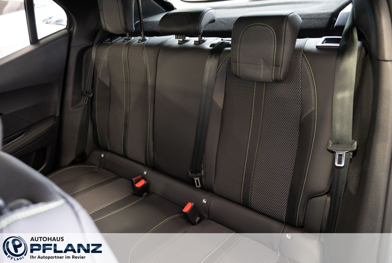 Peugeot 2008 - Bild 8