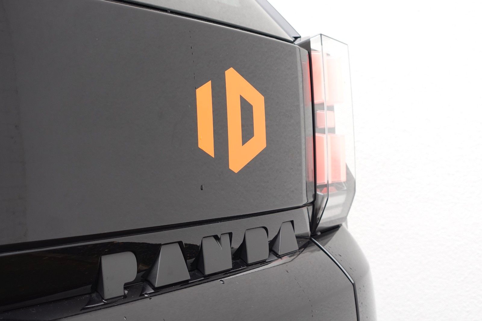 Fahrzeugabbildung Fiat Grande Panda 1.2 Automatik,Carplay, Pixel LED