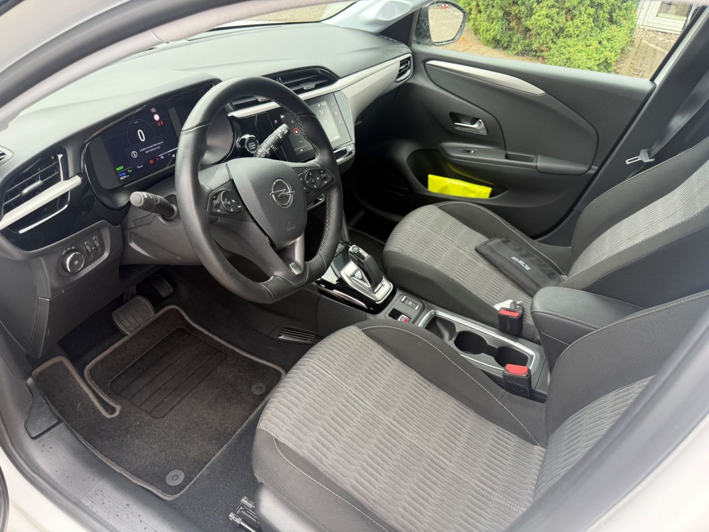 Fahrzeugabbildung Opel Corsa-e F Edition SHZ+LHZ+Kamera+11KW Charger