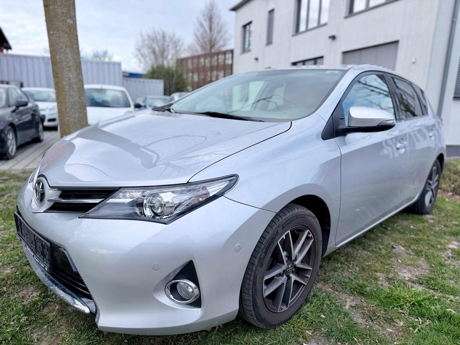 Toyota Auris 1.6 Edition*132 PS*Kamera*Navi*PDC*1.Hand*