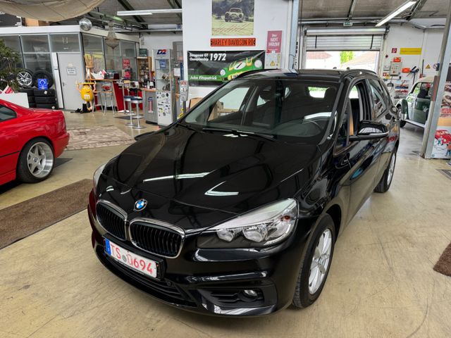 BMW Active Tourer 216 d Advantage, AT Papiere