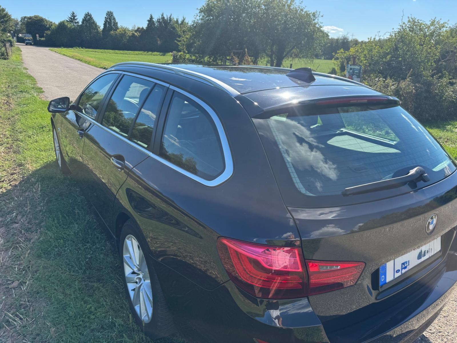 BMW 530d Touring A Luxury Line
