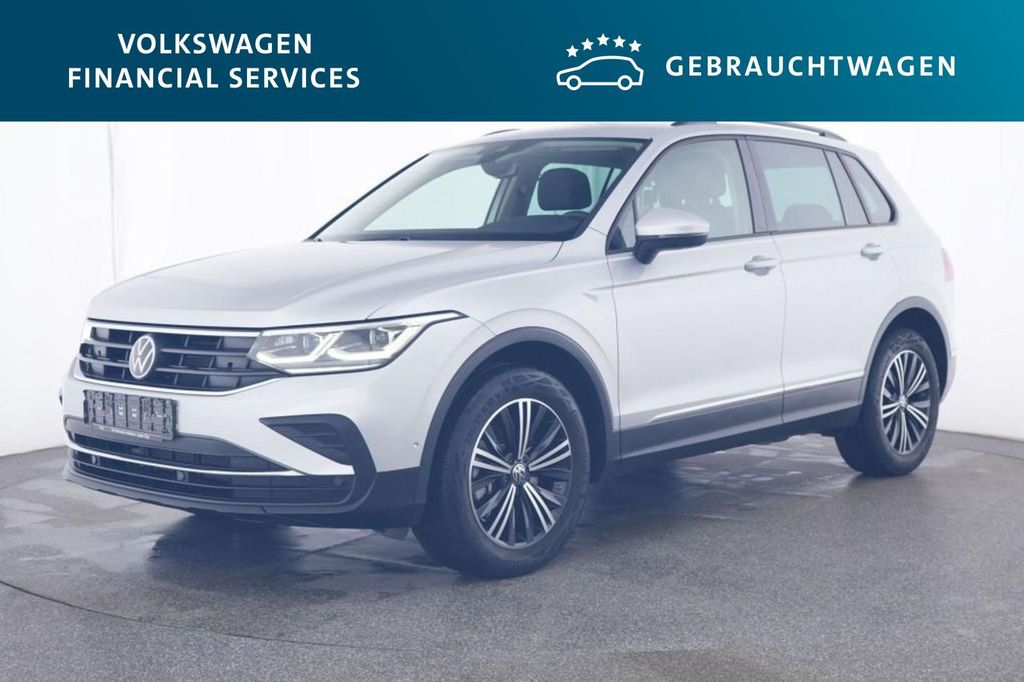 Volkswagen Tiguan Life 4M 2.0 TSI DSG RFK*PDC*Tempo*Klima