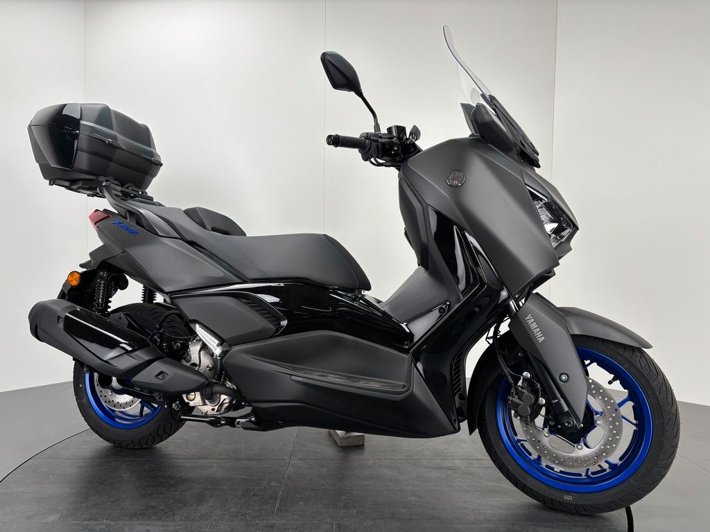 Fahrzeugabbildung Yamaha X MAX 300 *MJ 2025 MIT TOPCASE*