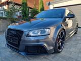Audi RS3 2.5 TFSI S tronic quattro Sportback - Audi RS3 aus 2011: Sportback